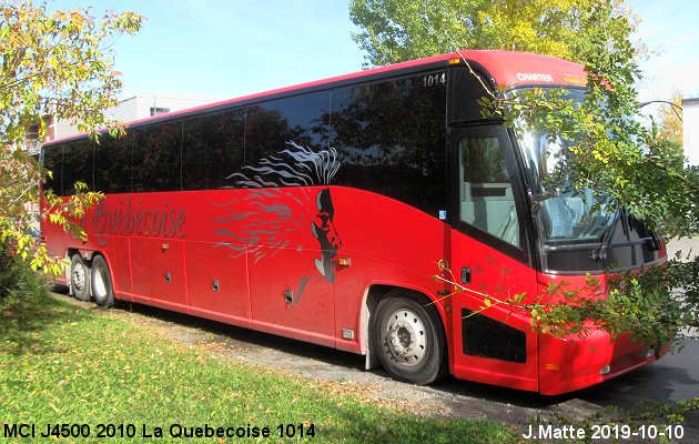 BUS/AUTOBUS: MCI J4500 2010 Quebecoise