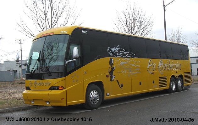 BUS/AUTOBUS: MCI J4500 2010 Quebecoise