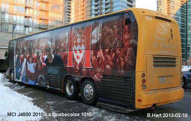 BUS/AUTOBUS: MCI J4500 2010 Quebecoise