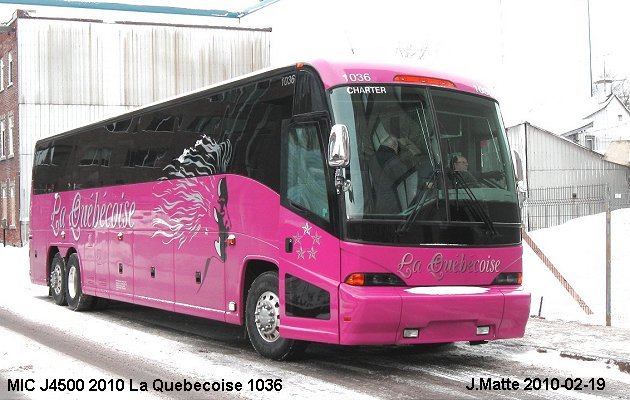 BUS/AUTOBUS: MCI J4500 2010 Quebecoise