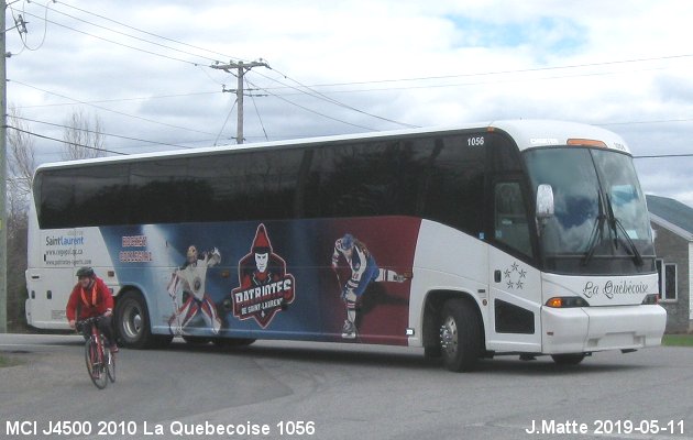 BUS/AUTOBUS: MCI J4500 2010 Quebecoise