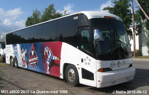 BUS/AUTOBUS: MCI J4500 2010 Quebecoise