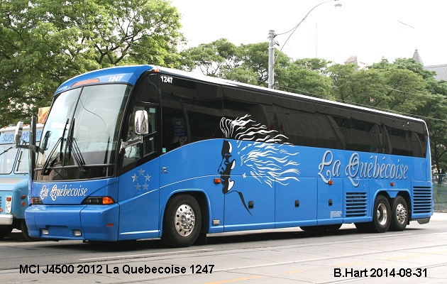 BUS/AUTOBUS: MCI J4500 2012 Quebecoise