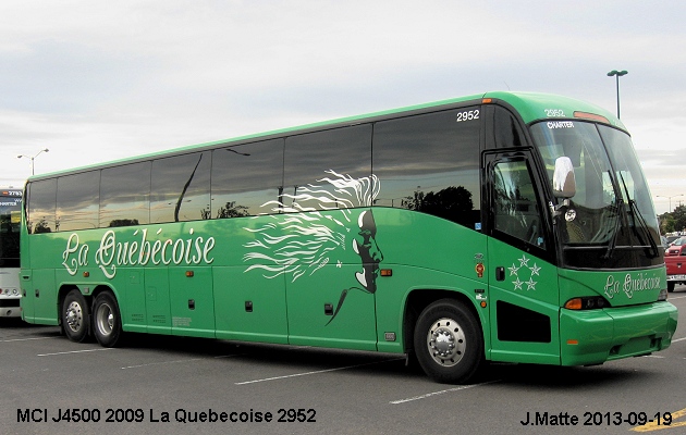 BUS/AUTOBUS: MCI J4500 2009 Quebecoise