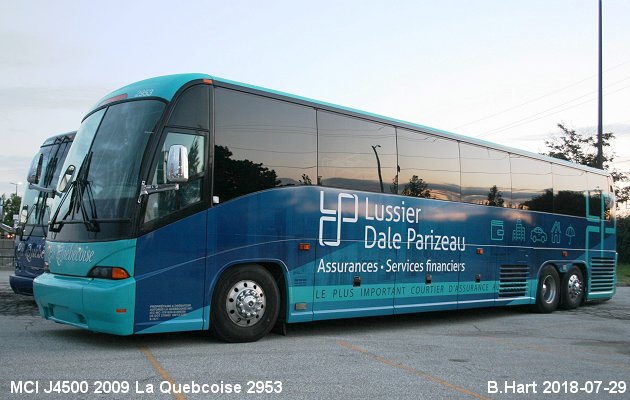 BUS/AUTOBUS: MCI J4500 2009 Quebecoise