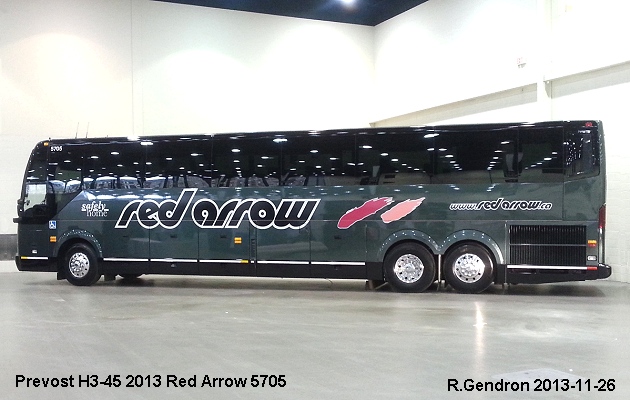 BUS/AUTOBUS: Prevost H3-45 2013 Red Arrow