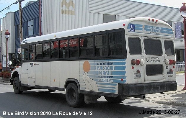 BUS/AUTOBUS: Blue Bird Vision 2010 Roue de Vie