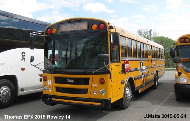 BUS/AUTOBUS: Thomas EFX 45 2015 Rowley