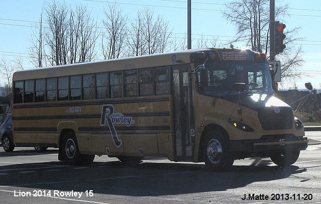 BUS/AUTOBUS: Lion C30 2013 Rowley