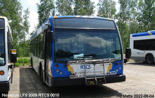 BUS/AUTOBUS: Novabus LFS 2009 Fleurs de Lys