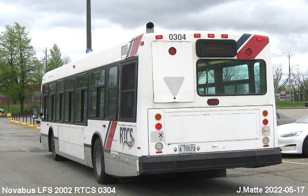 BUS/AUTOBUS: Novabus LFS 2002 Fleurs de Lys