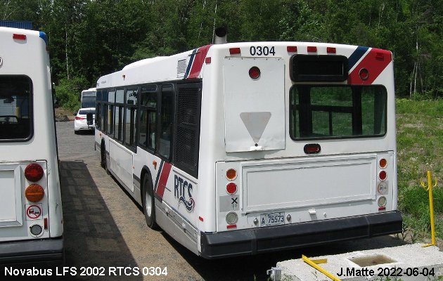 BUS/AUTOBUS: Novabus LFS 2002 Fleurs de Lys