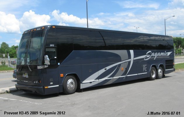 BUS/AUTOBUS: Prevost H3-45 2009 Sagamie