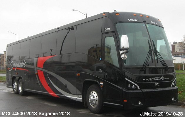 BUS/AUTOBUS: MCI J4500 2018 Sagamie