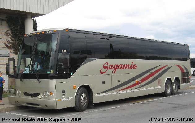 BUS/AUTOBUS: Prevost H3-45 2008 Sagamie