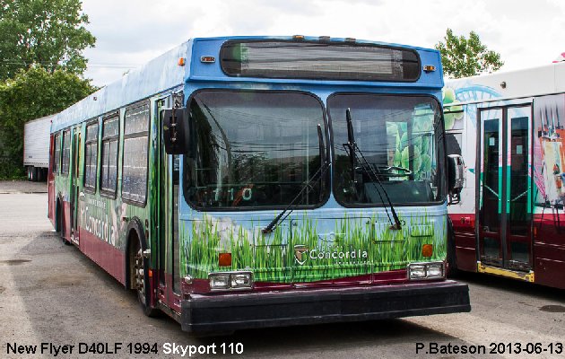 BUS/AUTOBUS: New Flyer D40LF 1994 Skyport