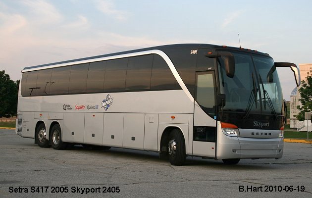 BUS/AUTOBUS: Prevost H3-45 2005 Skyport