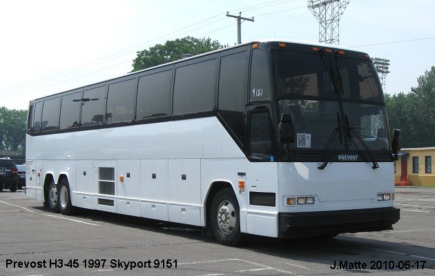 BUS/AUTOBUS: Prevost H3-45 1997 Skyport