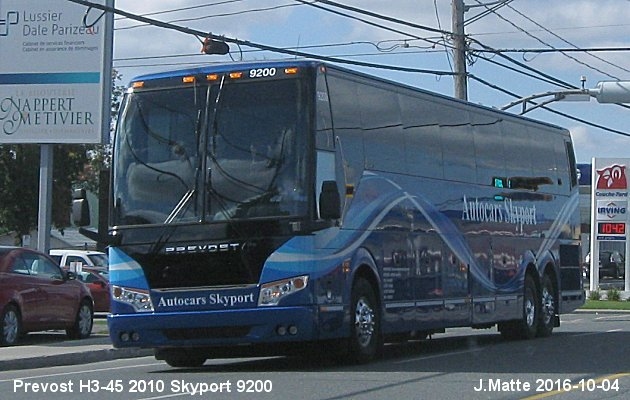 BUS/AUTOBUS: Prevost H3-45 2010 Skyport Keolis