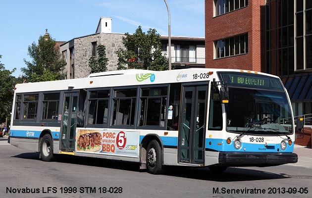 BUS/AUTOBUS: Novabus LFS 1998 STMontreal