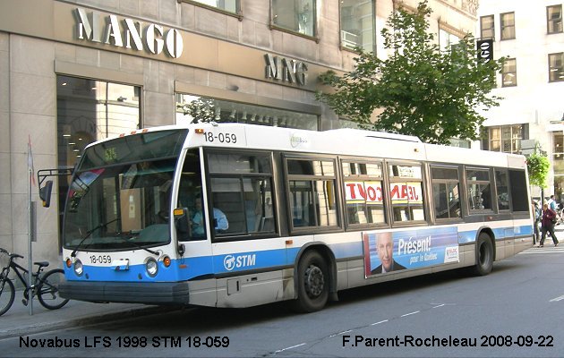 BUS/AUTOBUS: Novabus LFS 1998 STMontreal