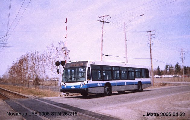 BUS/AUTOBUS: Novabus LFS 2005 STM