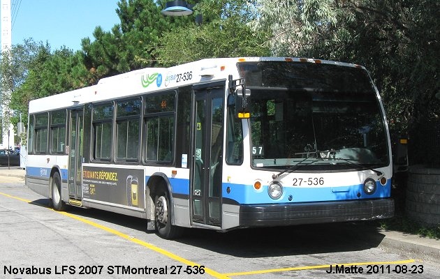 BUS/AUTOBUS: Novabus LFS 2007 STMontreal