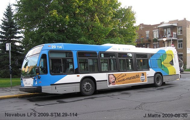 BUS/AUTOBUS: Novabus LFS 2009 STMontreal