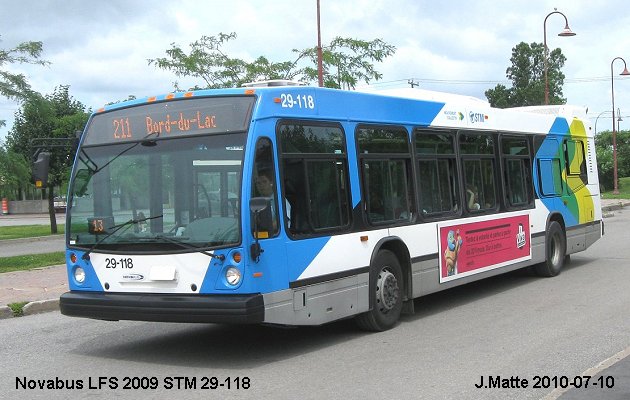 BUS/AUTOBUS: Novabus LFS 2009 STMontreal