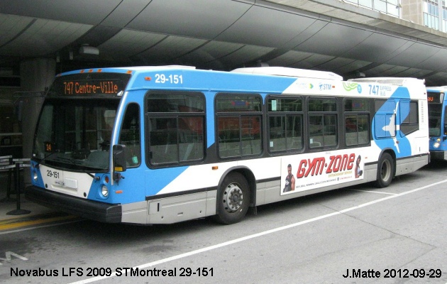 BUS/AUTOBUS: Novabus LFS 2009 STMontreal