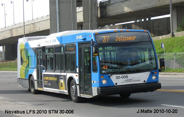 BUS/AUTOBUS: Novabus LFS 2010 STMontreal