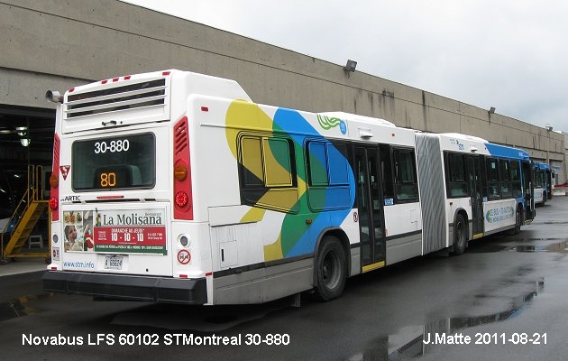 BUS/AUTOBUS: Novabus LFS artic 2010 STMontreal