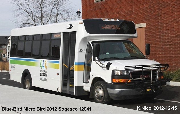 BUS/AUTOBUS: Blue Bird MicroBird 2012 Sogesco