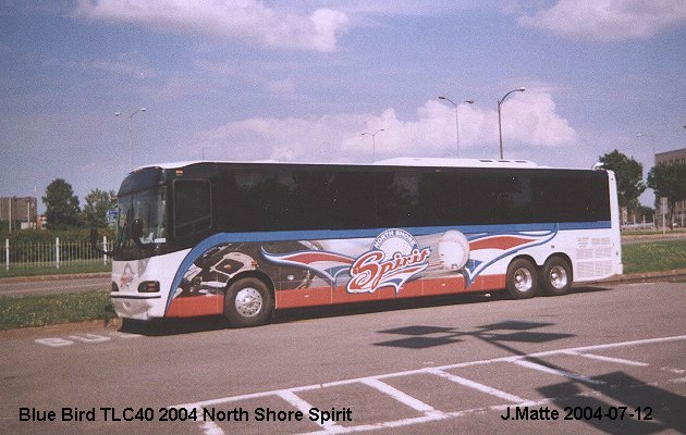 BUS/AUTOBUS: Blue Bird TLC 40 2003 North Shore