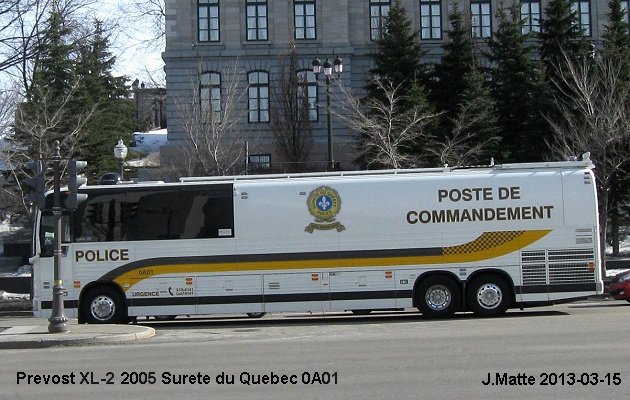 BUS/AUTOBUS: Prevost XL-2 2005 Surete Quebec