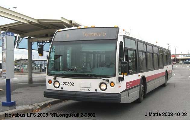 BUS/AUTOBUS: Novabus LFS 2003 RTLongeuil