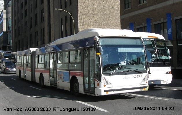 BUS/AUTOBUS: Van Hool AG300 2003 RTLongueuil