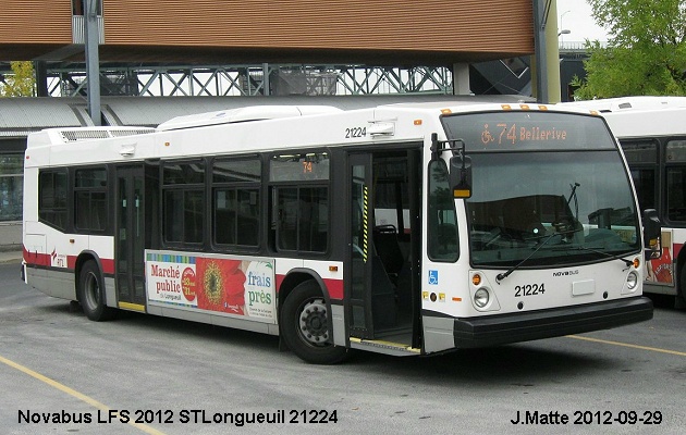 BUS/AUTOBUS: Novabus LFS 2012 RTLongueuil