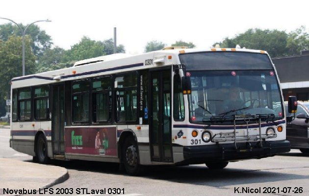 BUS/AUTOBUS: Novabus LFS 2003 STLaval