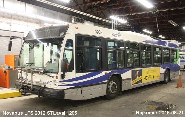 BUS/AUTOBUS: Novabus LFS 2012 STLaval