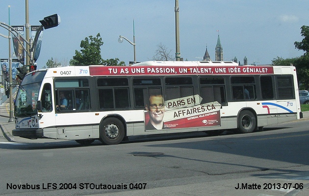 BUS/AUTOBUS: Novabus LFS 2004 STOutaouais