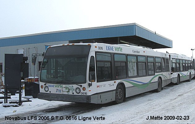 BUS/AUTOBUS: Novabus LFS 2006 STOutaouais