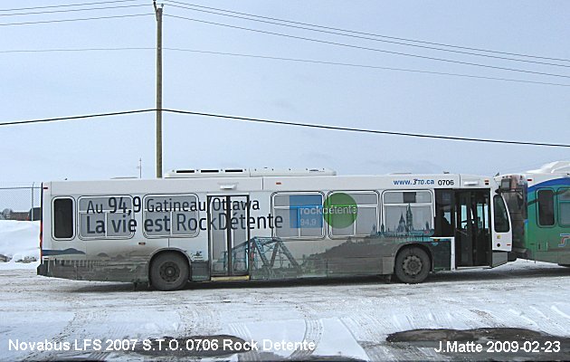 BUS/AUTOBUS: Novabus LFS 2007 STOutaouais