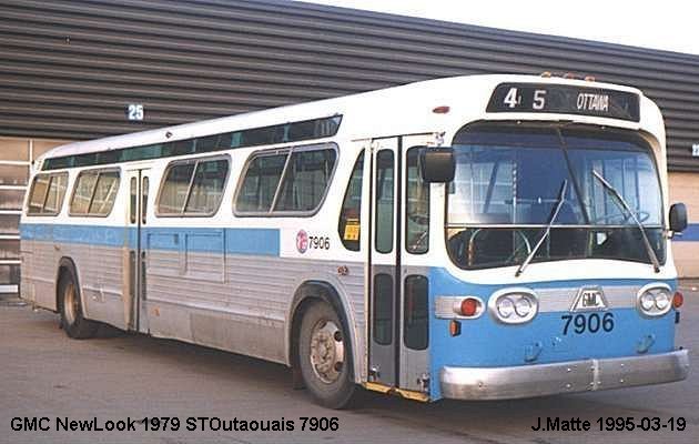 BUS/AUTOBUS: GMC New Look 1979 STOutaouais