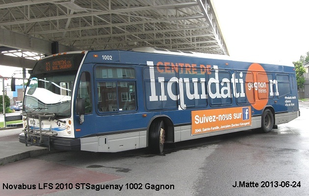 BUS/AUTOBUS: Novabus LFS 2010 STSaguenay