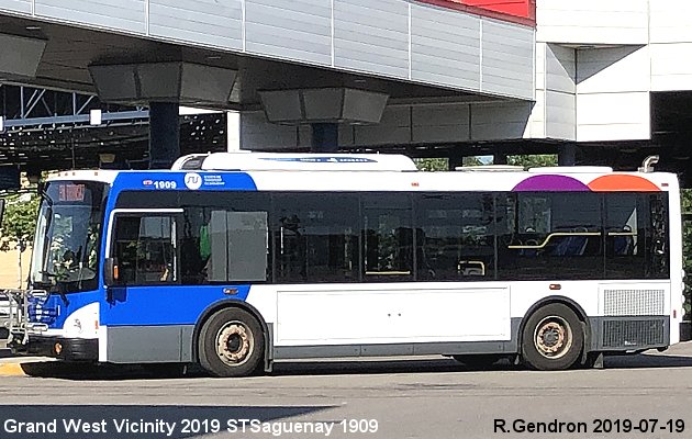 BUS/AUTOBUS: Grand West Vicinity 2019 STSaguenay