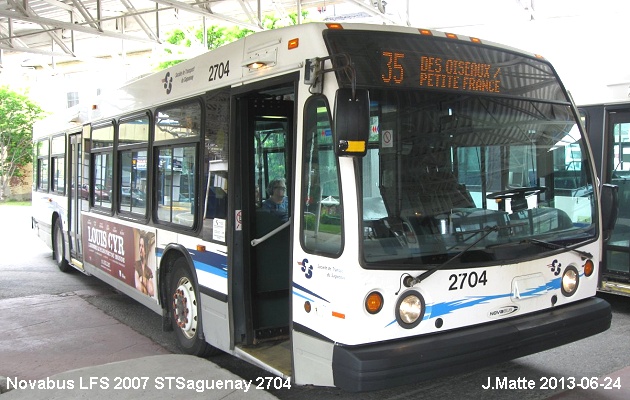 BUS/AUTOBUS: Novabus LFS 2007 STSaguenay