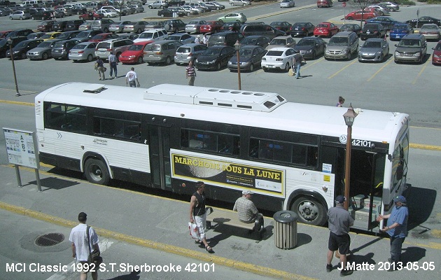 BUS/AUTOBUS: MCI Classic 1992 STSherbrooke