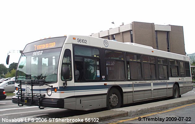 BUS/AUTOBUS: Novabus LFS 2006 STSherbrooke