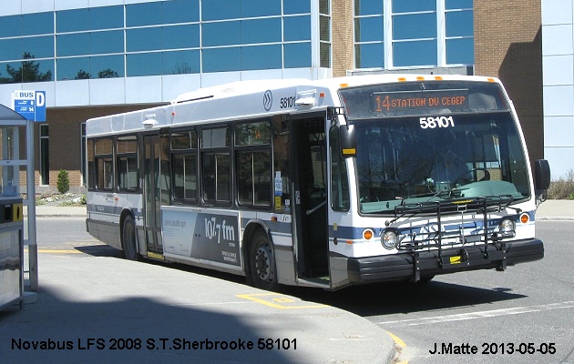 BUS/AUTOBUS: Novabus LFS 2008 STSherbrooke